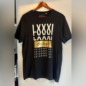 Men’s GUESS Los Angeles Black Tee with Gold and White Graphic size large